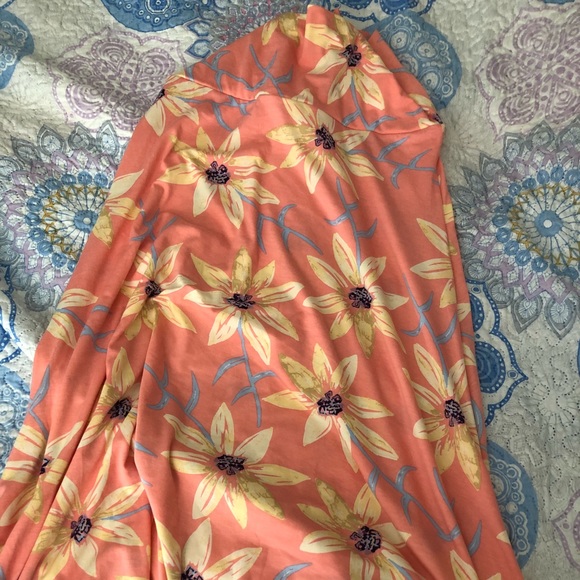 Lularoe - Picture 5 of 5